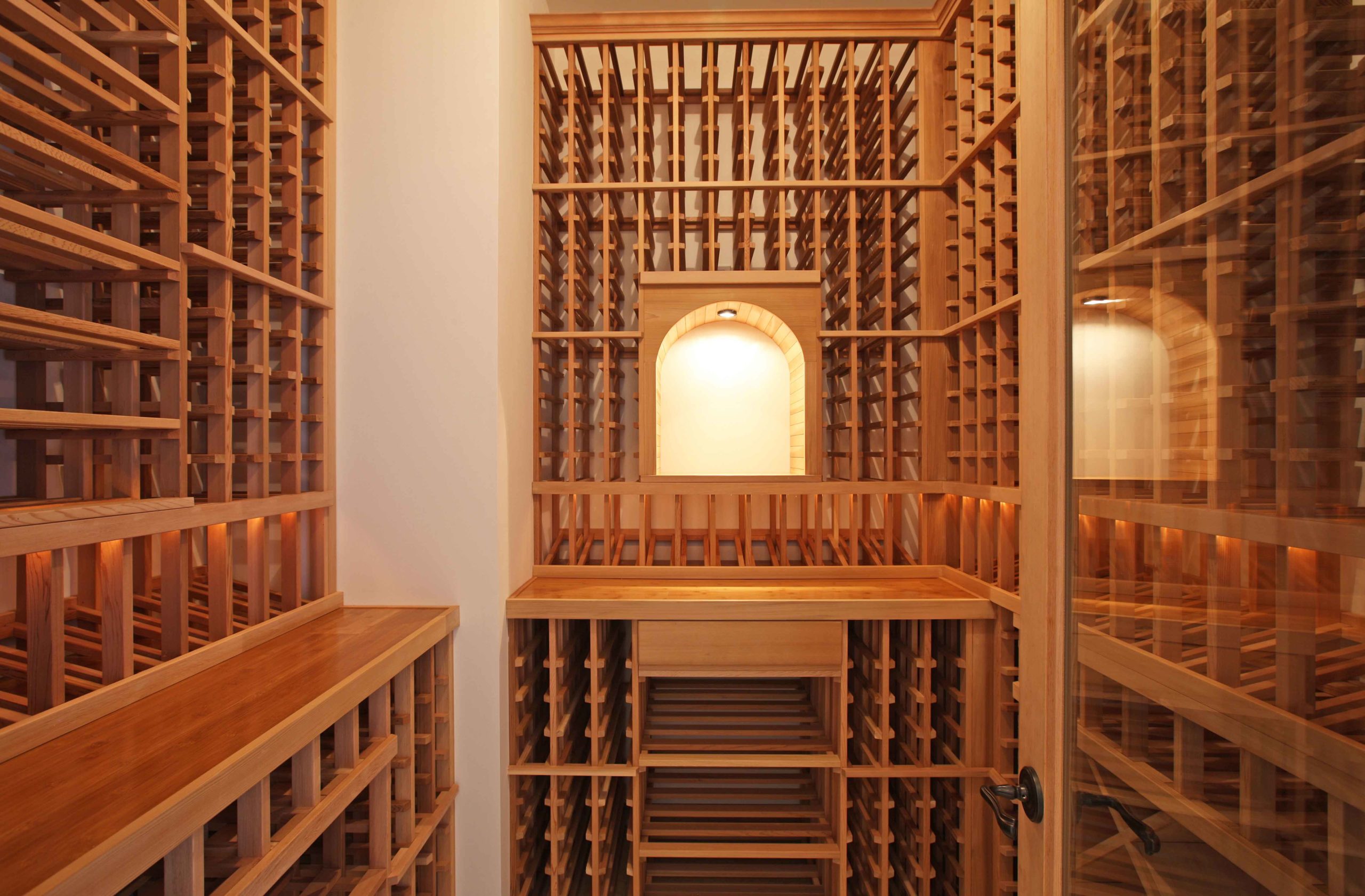 CUSTOMIZE YOUR WINE STORAGE AND STORE YOUR WINE PROPERLY AT HOME