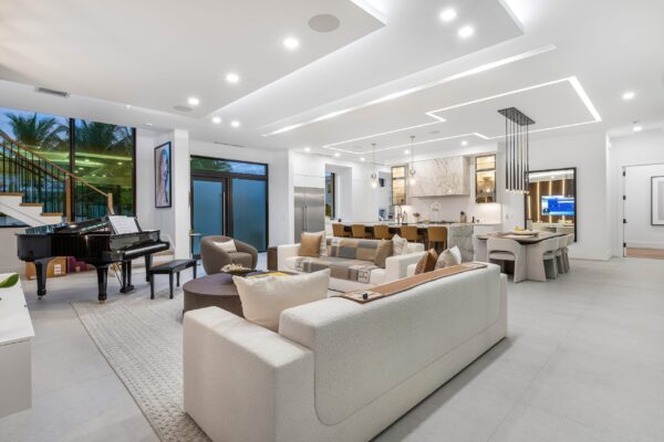 007-150PineappleRoad-DelrayBeach-FL-33444-FULL-min