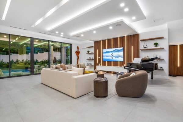 009-150PineappleRoad-DelrayBeach-FL-33444-FULL-min