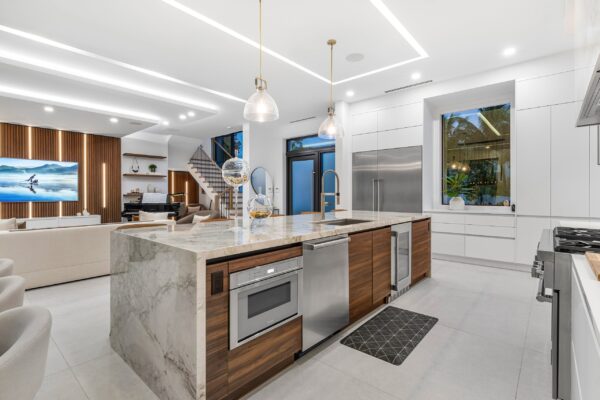 013-150PineappleRoad-DelrayBeach-FL-33444-FULL-min