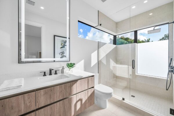 20260311190055490442000000