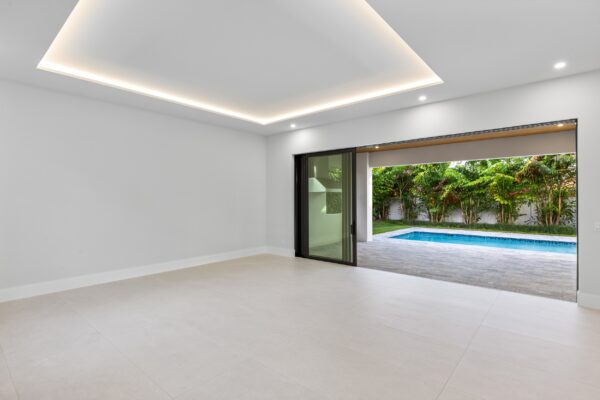 Living Area 4
